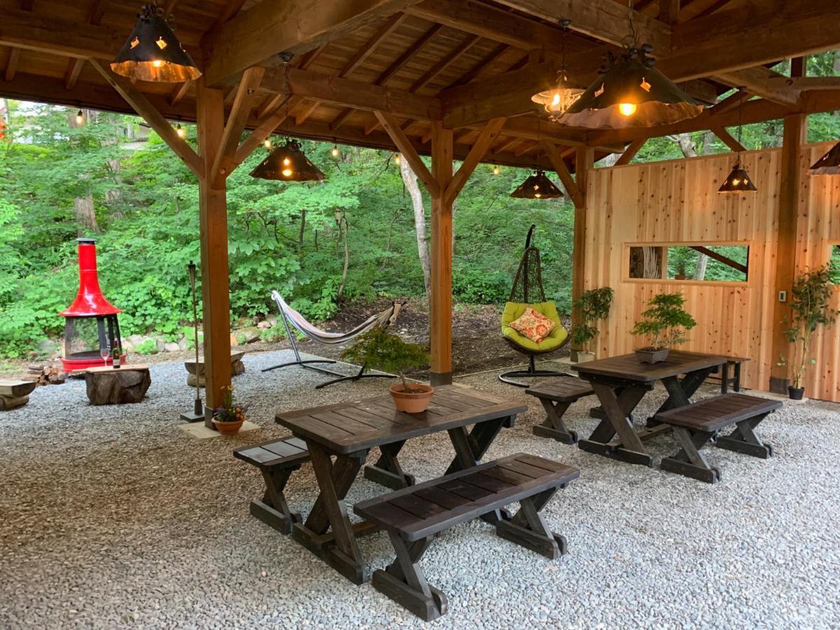 Kizuna Lodge & Bbq Centre Hakuba Exterior photo